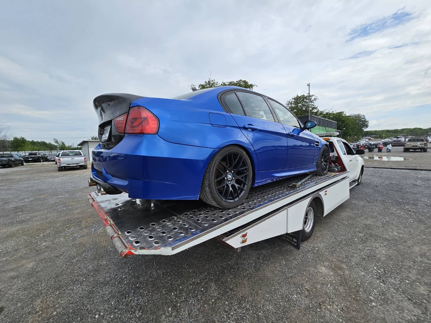 40 - https://uancarslideon24hours.com | บริการรถยก รถสไลด์ รถลากจูง บริการตลอด 24 ชั่วโมง บริการรวดเร็ว ราคาถูก